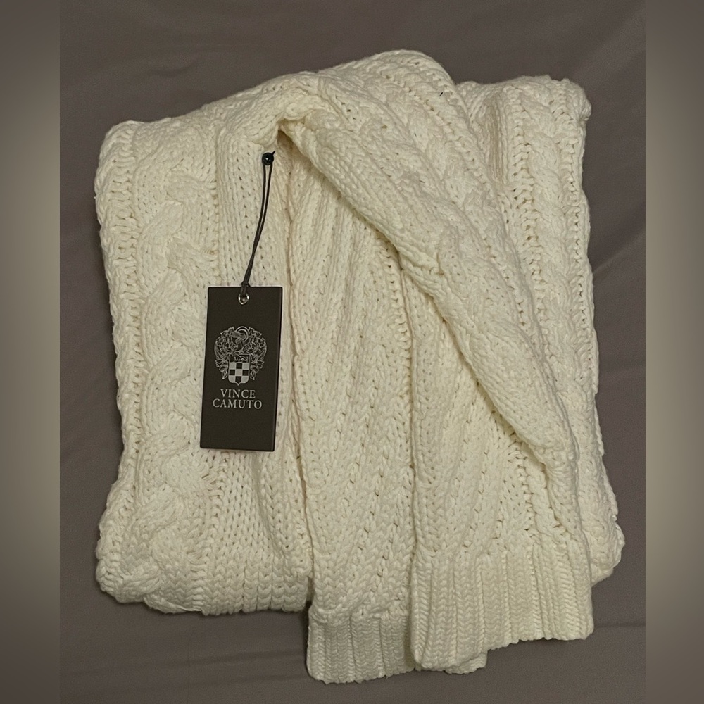 BRAND NEW WITH TAGS Vince Camuto sweater